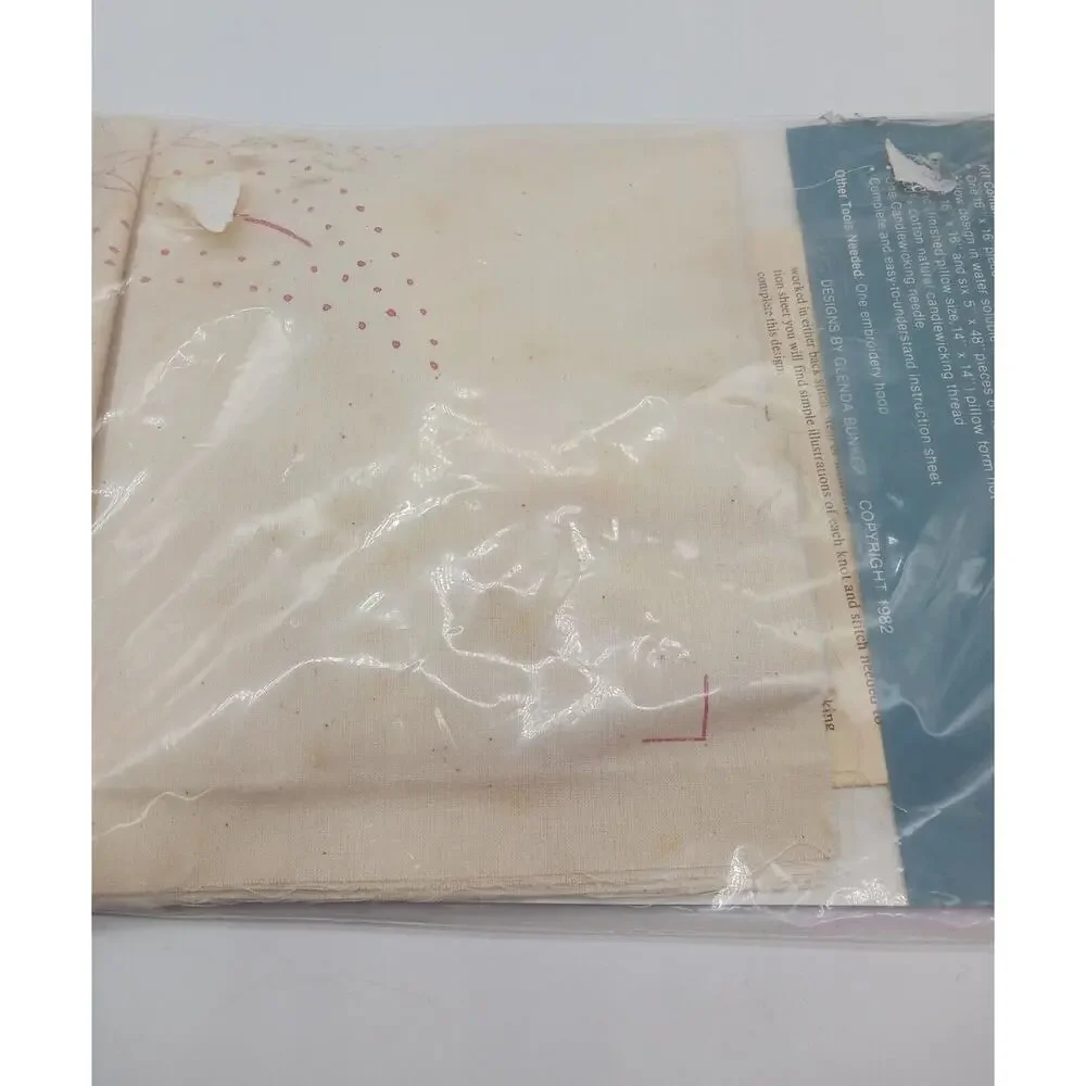 Vintage Candlewicking Tulip Design No 2280 Kit Down On The Farm Originals 1982 - Picture 8 of 10